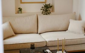 Lb Luxury Apartments